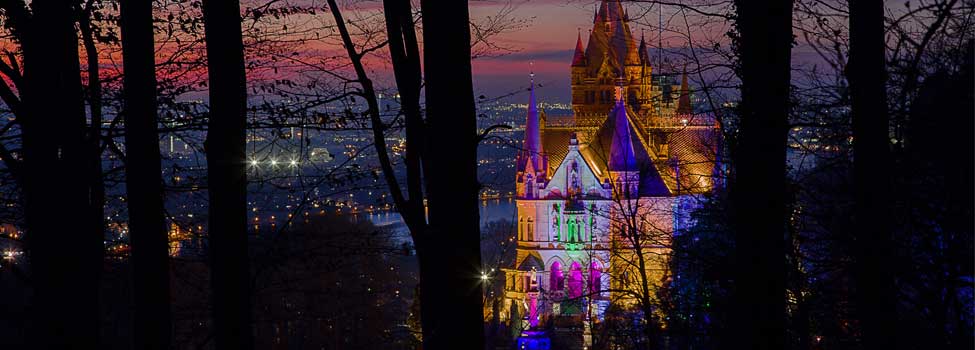 Schlossleuchten am Schloss Drachenburg