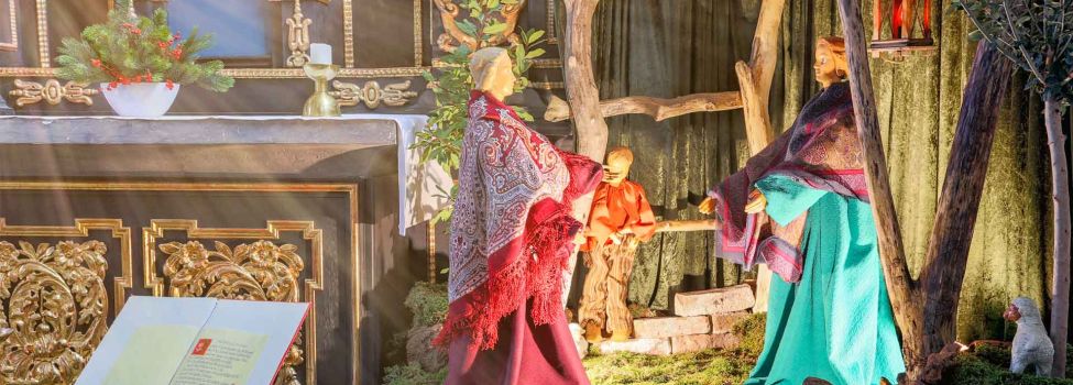 Krippe in der St. Panthaleon Kirche Unkel